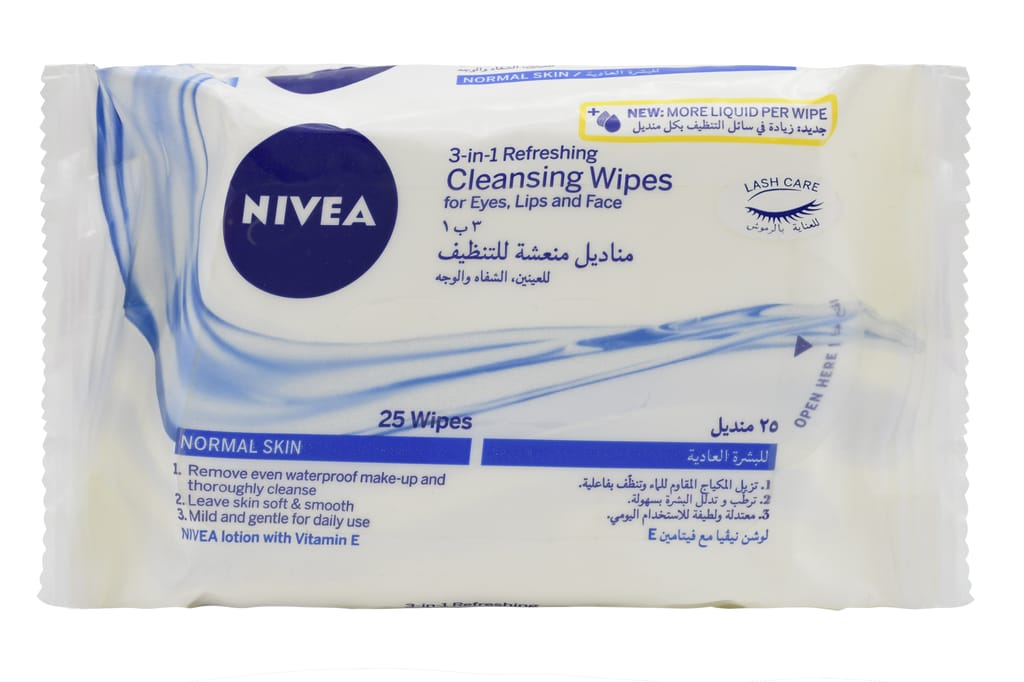 NIVEA 3-in-1 Refreshing Cleansing Wipes - 25 pcs