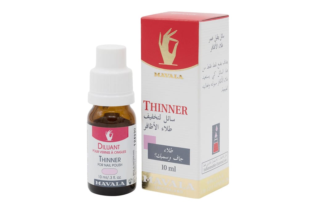 مفالا سائل لتخفيف طلاء الاظافر